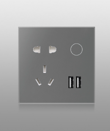 مقبس زجاجي بزاوية قائمة وحافة مستقيمة بقوة 10 أمبير مع منفذي USB مزدوجين